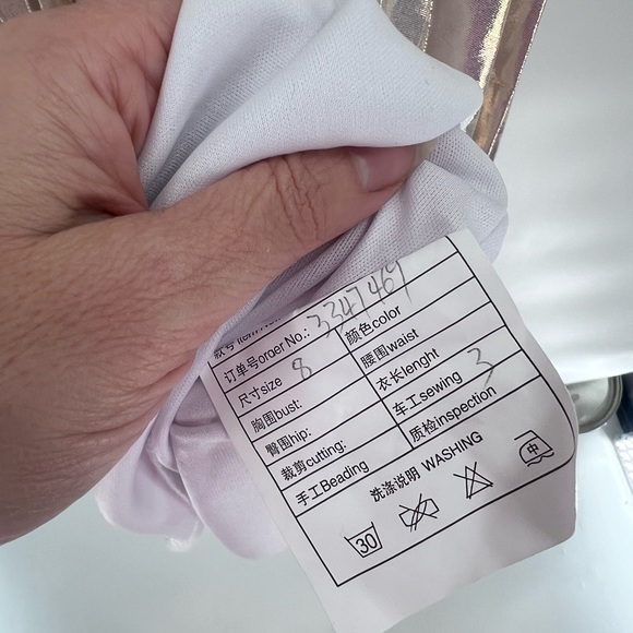 Amazon dress pleated size 8 shimmering metallic lamé fabric - Picture 8 of 9